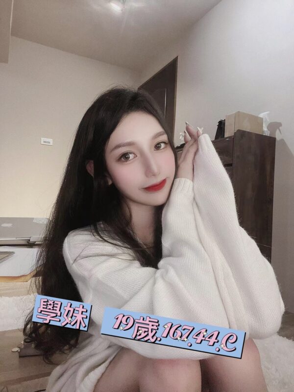 <strong>地區:高雄出差旅遊叫小姐<hr>妹名:學妹<strong>