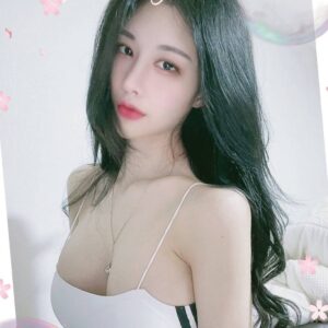 <strong>地區:平鎮網紅兼職<hr>妹名:小露<strong>