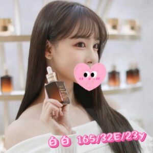 <strong>地區: 高雄85大樓美女外送<hr>妹名:白白<strong>